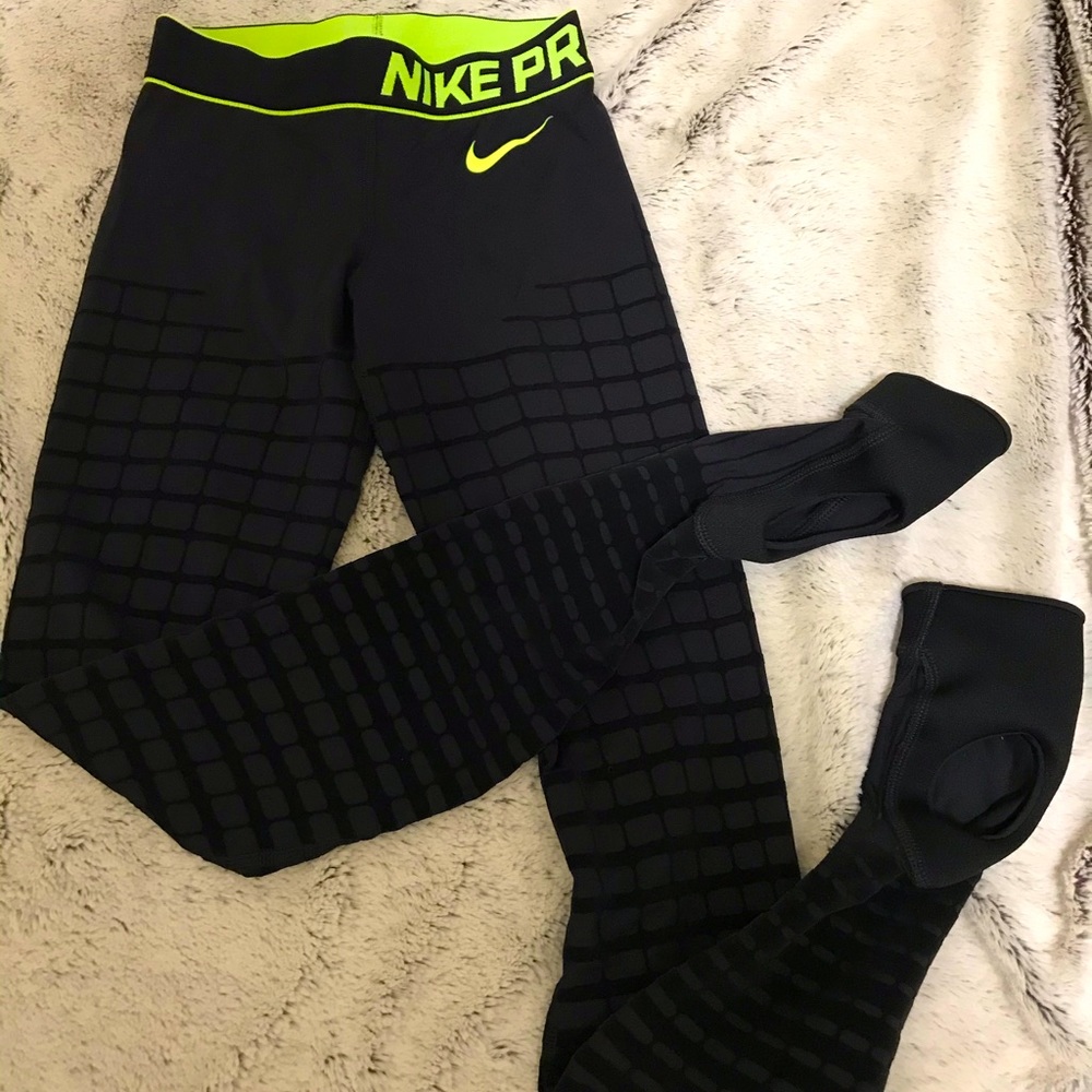 Rare Nike Stirrup Leggings